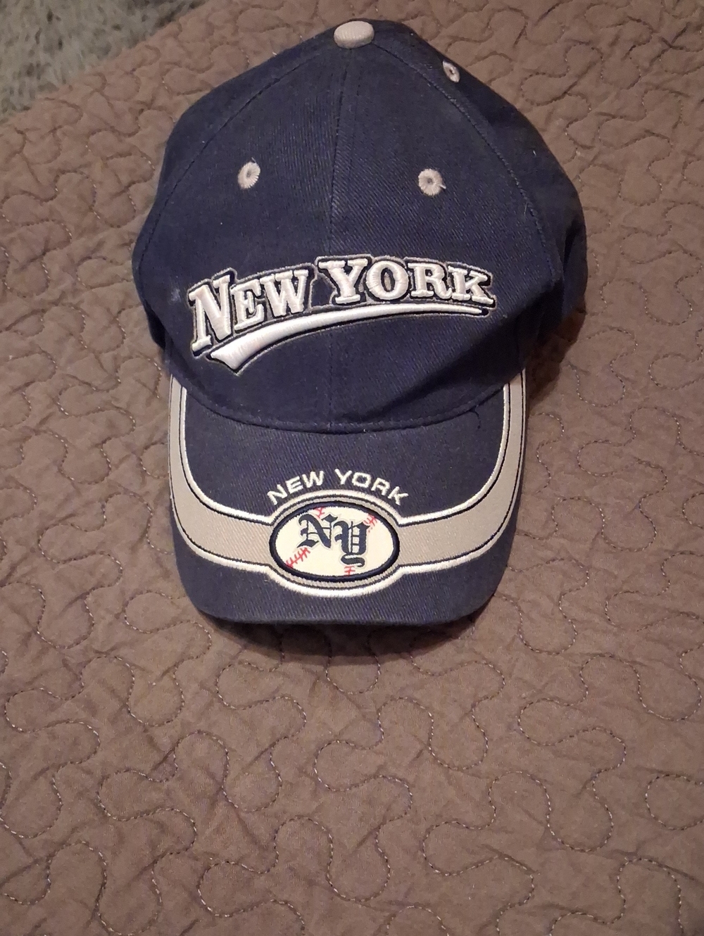 New York Navy Baseball Cap with Contrast Trim